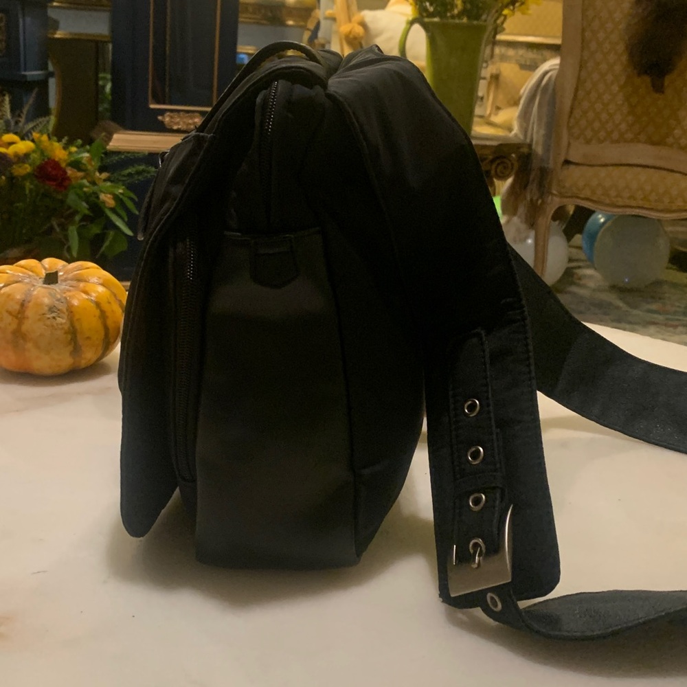 Ameri Leather/Nylon Black Messenger Shoulder Cros… - image 5